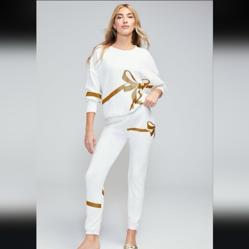 NWT Wildfox “Open Me First” Vanilla Joggers size XS - Picture 2 of 13